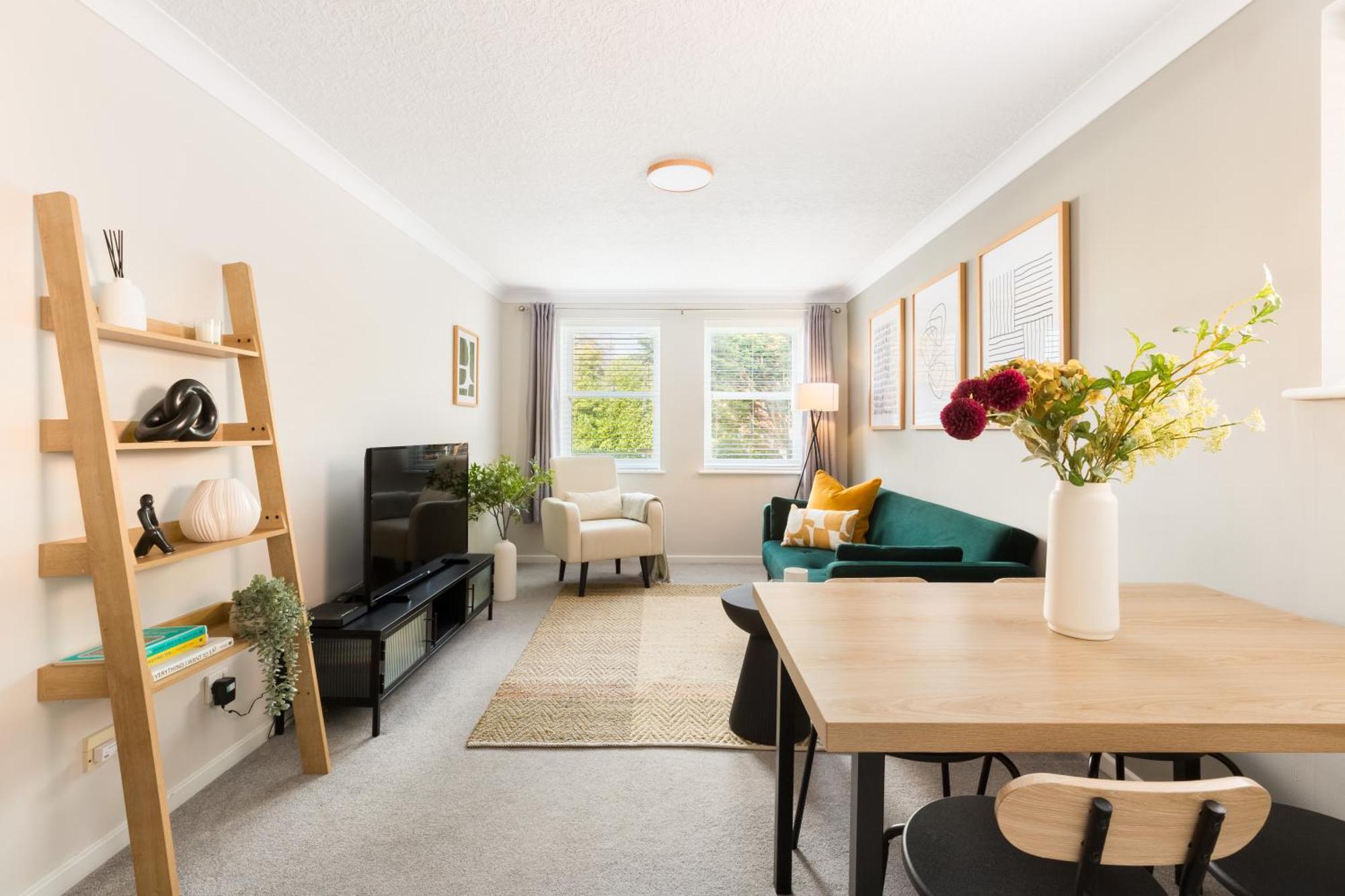 Modern 2-Bedroom Apartments With Free Parking In Leamington Spa Exterior foto